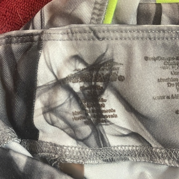 Gray & black leggings w/ neon green stripe down the sides w/ hidden pocket XS - Picture 9 of 10